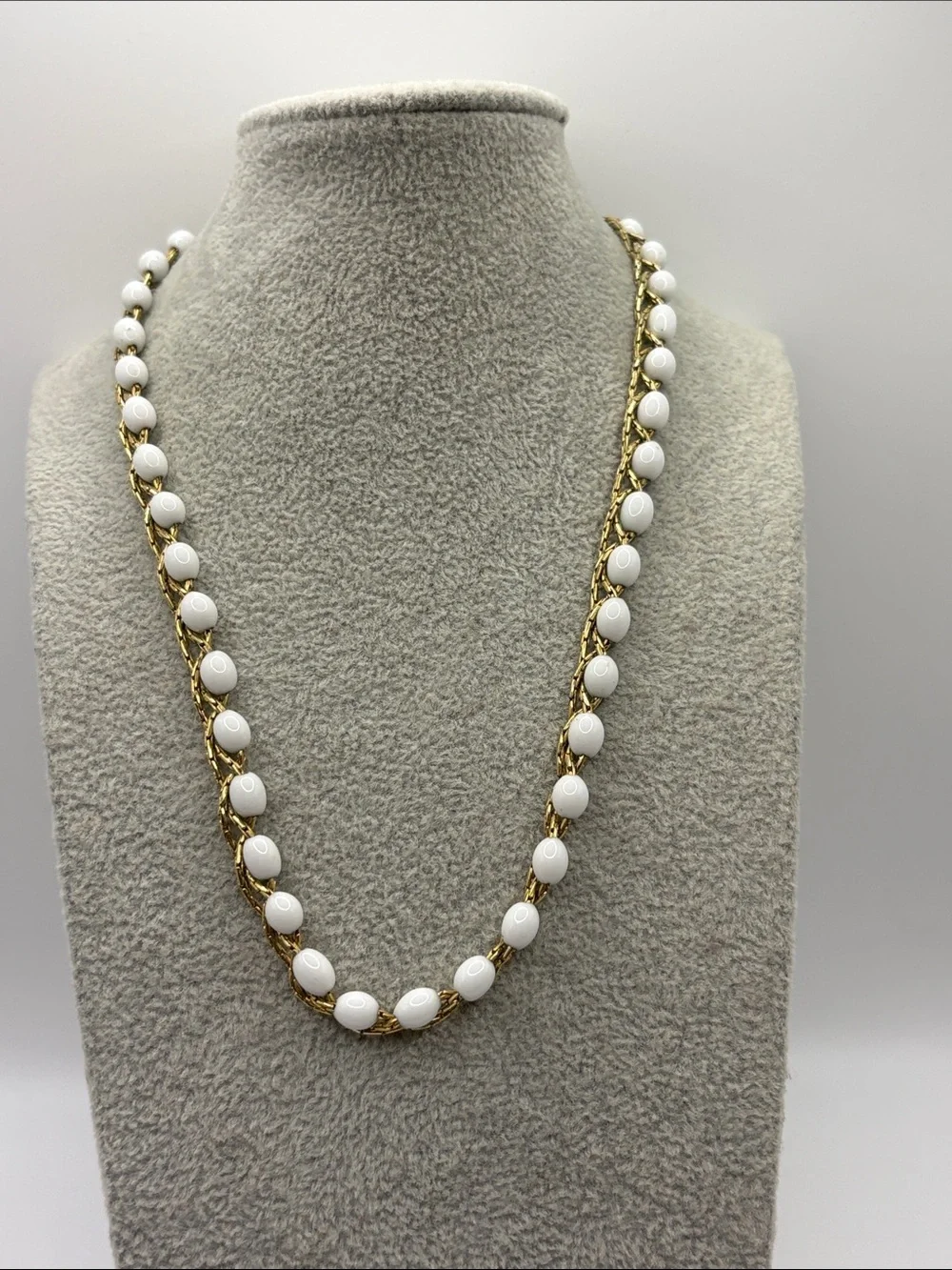Monet White Bead 16” Necklace and Bracelet Set Gold-Tone Chain 7.25”